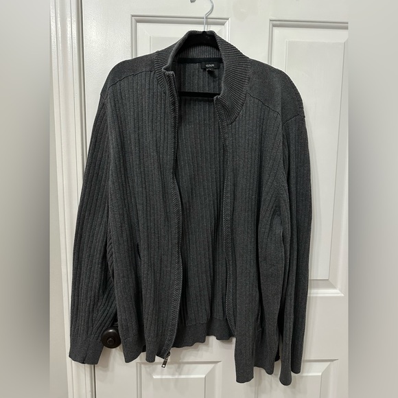 Men’s grey zip up sweater from Alfani XXL - Picture 2 of 3